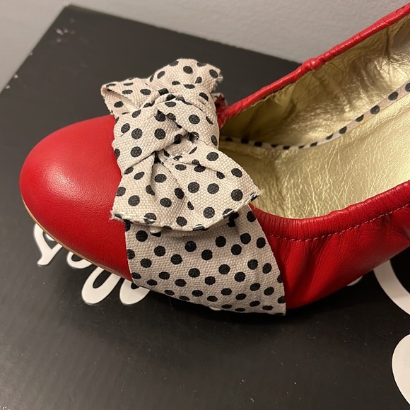 Seychelles Bergman red leather high heels with blk/white polka dot bows, sz 8.5 - Picture 6 of 11